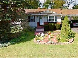 4 Winston Ave, Dover, NH 03820