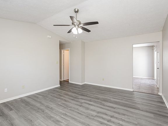 4th image of 4511 Tucson Dr