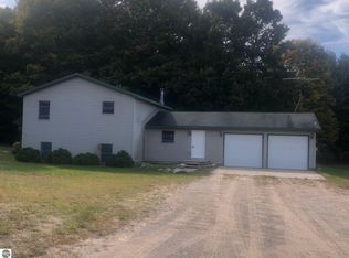 3406 Peckens Rd, Honor, MI 49640