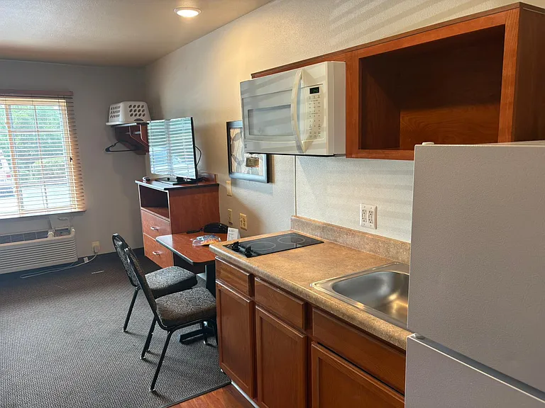 341 Ballenger Center Dr #111 — Photo 7
