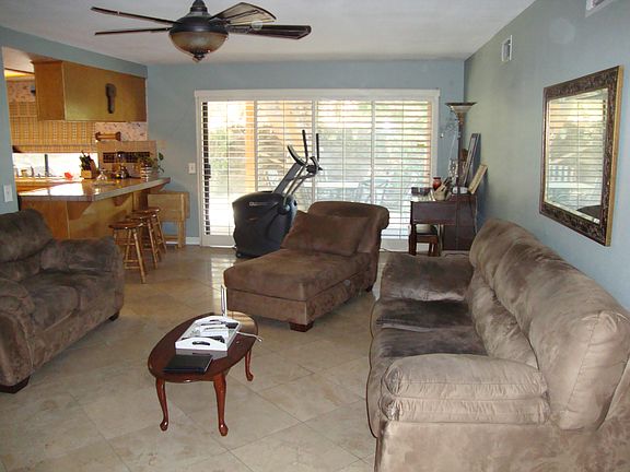 4th image of 256 Andover Dr