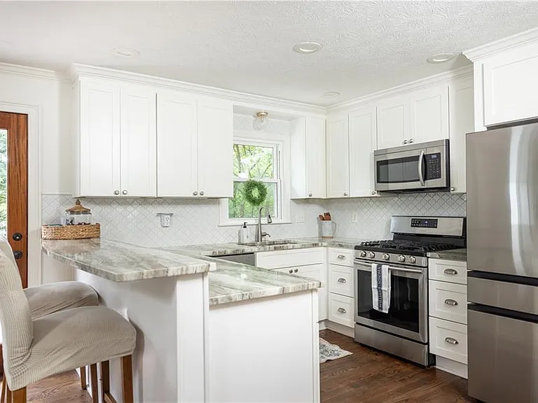 2431 Prince Howard Trl — Photo 14