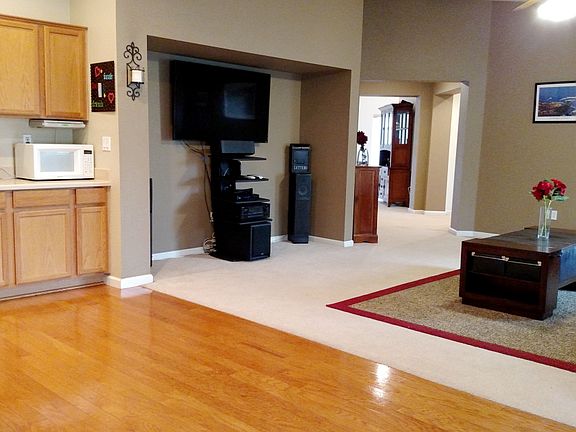 4th image of 10031 Berryessa Dr
