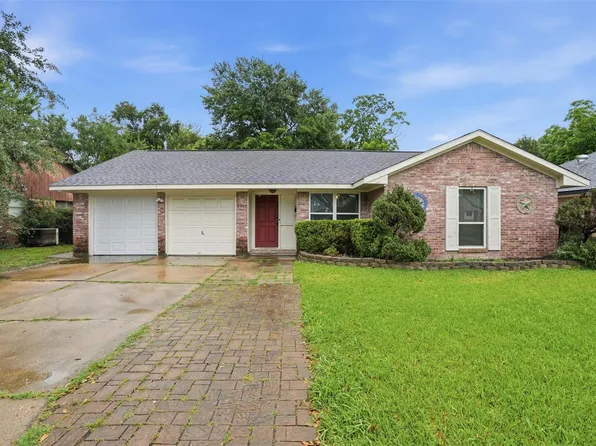 2605 Burke Rd, Pasadena, TX 77502