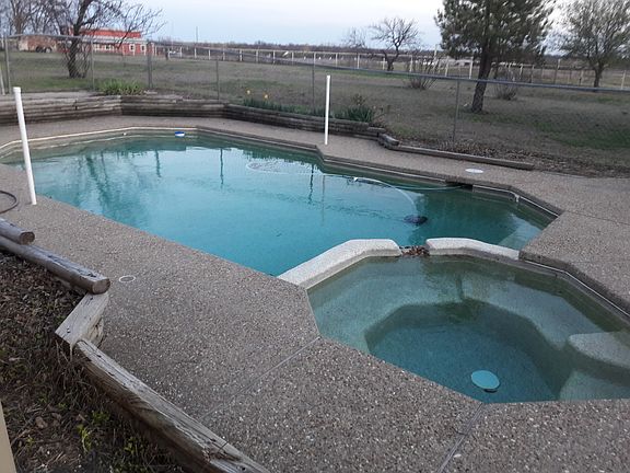2nd image of 6049 County Road 173