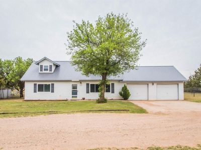 7467 County Road 6150, Shallowater, TX, 79363