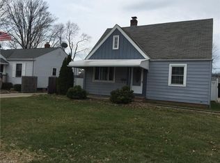 820 E 260th St, Euclid, OH