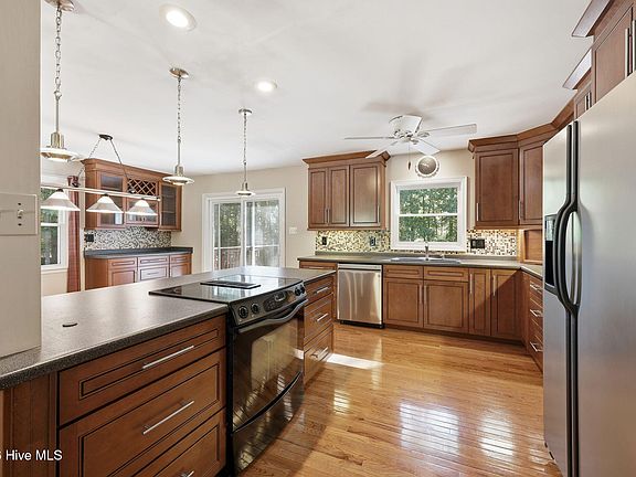 5th image of 7904 Whitley Drive