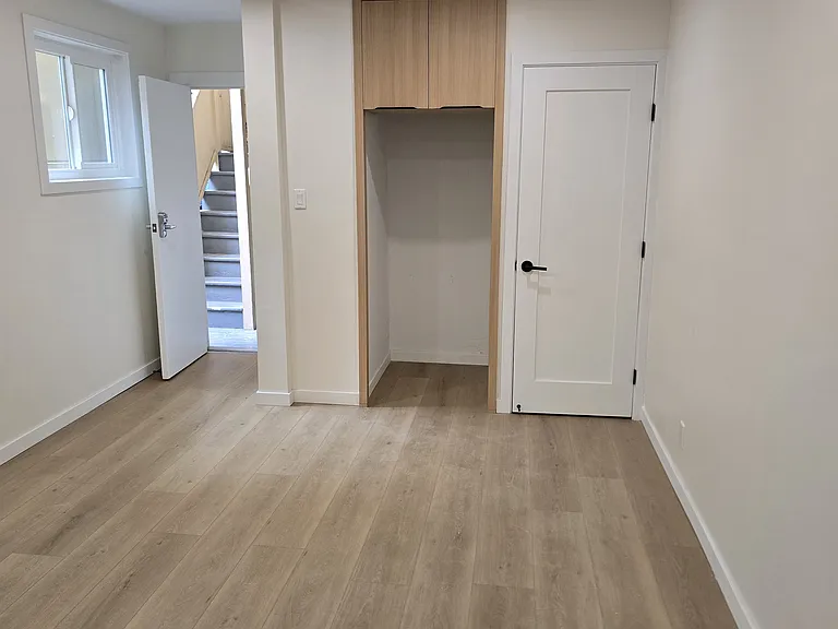 630 Lombard St #5 — Photo 4