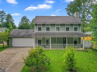 8475 Big Cedar Ct, Riverdale, GA