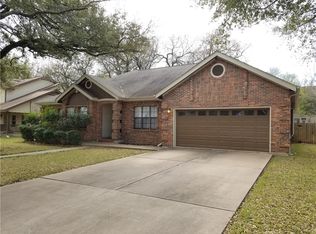 906 Blue Spring Cir, Round Rock, TX 78681