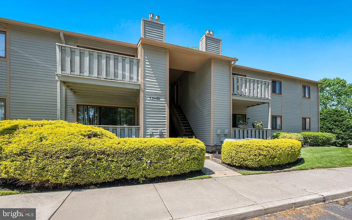 Building Photo - 103 Woodhollow Dr