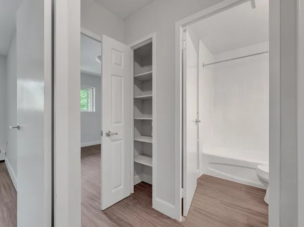 Huron Gardens Apartments