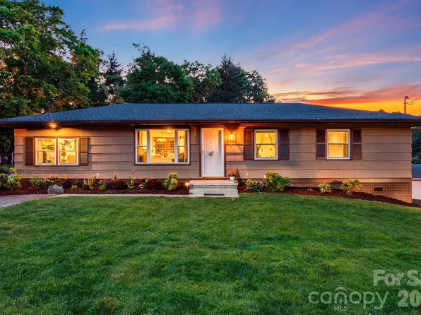 5 Hillview Rd, Asheville, NC 28805