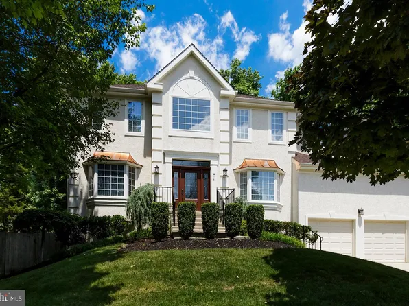 414 Liberty Ln, Marlton, NJ 08053