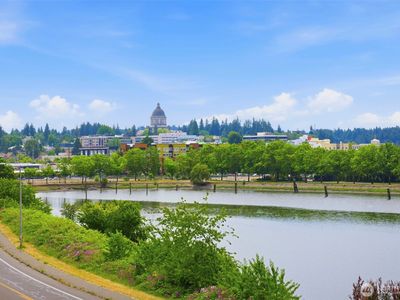 904 East Bay Drive NE #B302, Olympia, WA, 98506