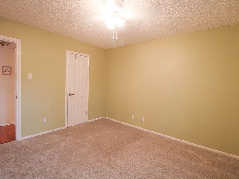 13018 Heimer Rd #210 — Photo 25
