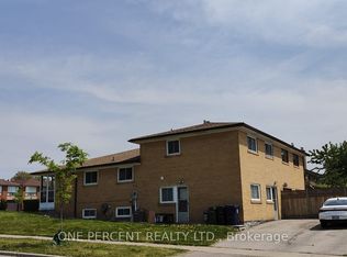 80 Fallingdale Cres, Toronto, ON M3J1C5