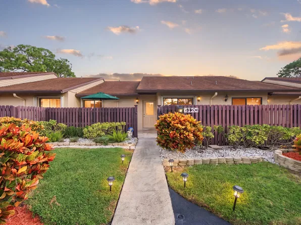 612 Sea Pine Way #C, Greenacres, FL 33415