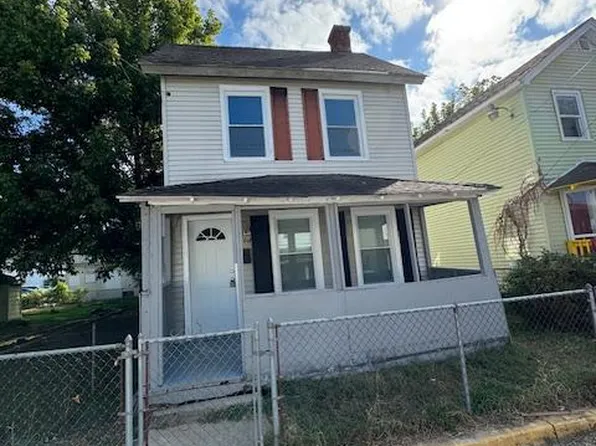 108 Milburn St, Elkton, MD 21921