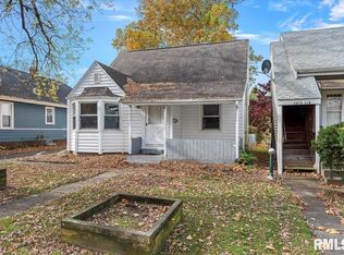 1449 N 3rd St, Springfield, IL 62702