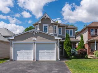 677 Langlaw Dr, Cambridge, ON N1P 1H4