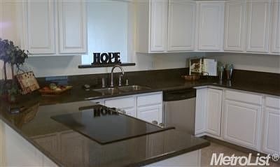 2nd image of 5013 Harebell Ct