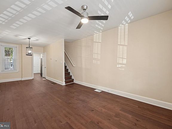 2nd image of 637 Kohn St