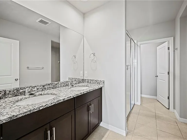 43744 Cattleman Dr — Photo 14