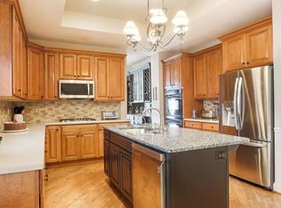 41 Old Barn Dr, West Chester, PA 19382