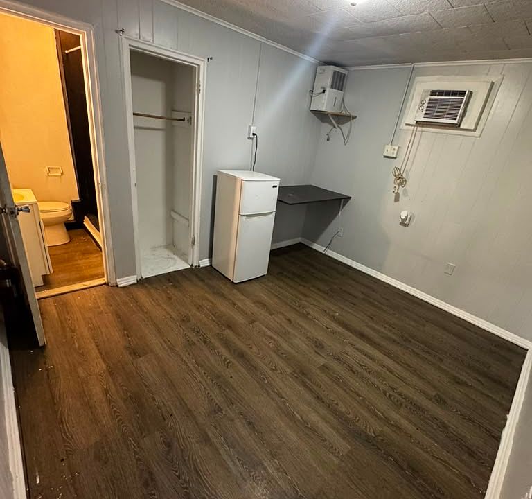 2nd image of 200 Fosler Rd #39