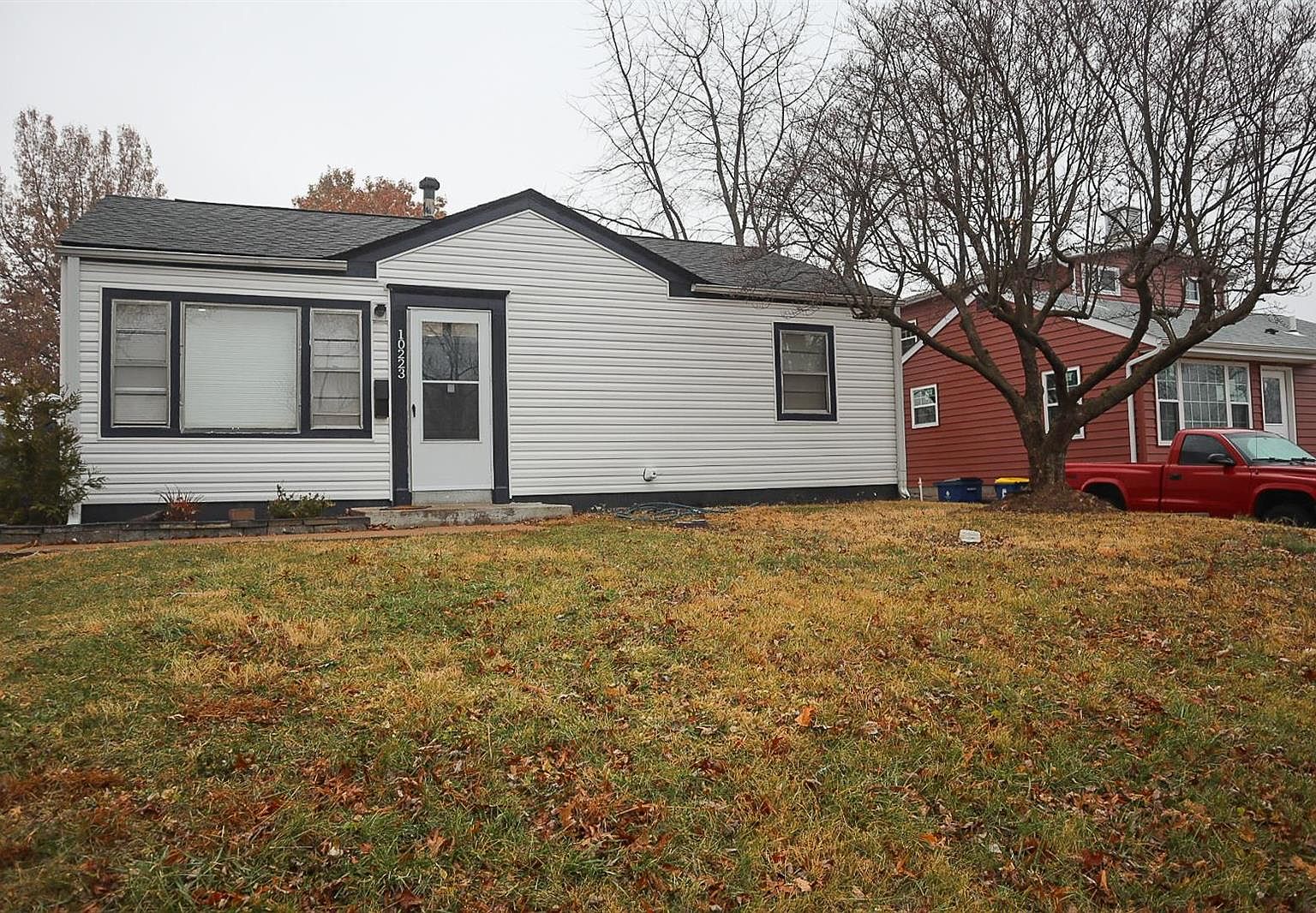 10223 Saint Arsene Ln, Saint Ann, MO 63074 Zillow