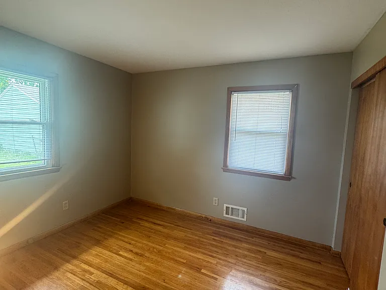 First Bedroom2
