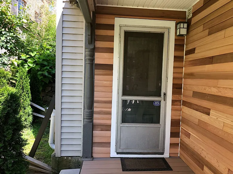 533 S 4th Ave — Photo 3