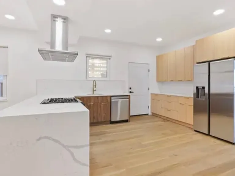 904 Quinnipiac Ave — Photo 23