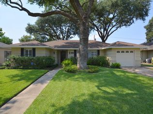 915 Shirkmere Rd, Houston, TX 77008