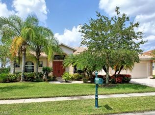 989 Chesapeake Bay Ct, Naples, FL 34120
