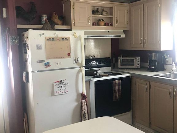 5th image of 7102 SE Yellowood Ln