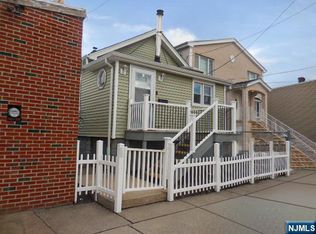 222 Washington Ave, Hackensack, NJ 07601