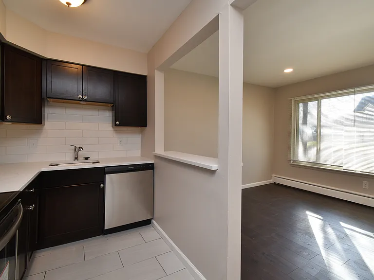 2241 Woodward Hts #103 — Photo 9