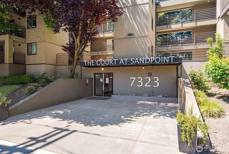 2nd image of 7323 NE Sand Point Way #111