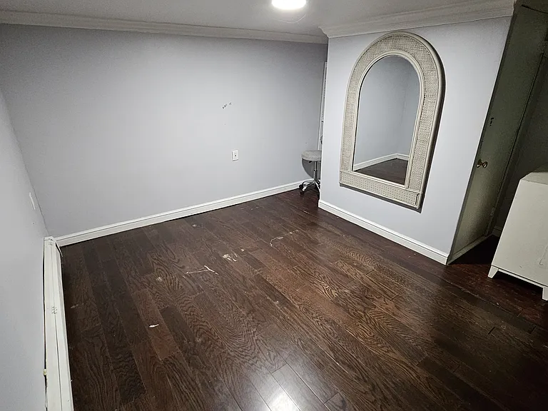 13 Otis St — Photo 25