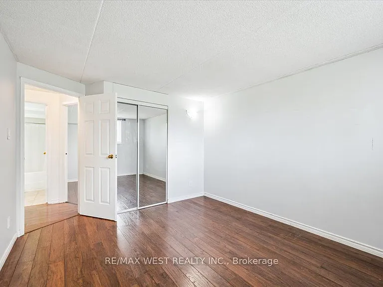 333 Northlake Dr #1 — Photo 14