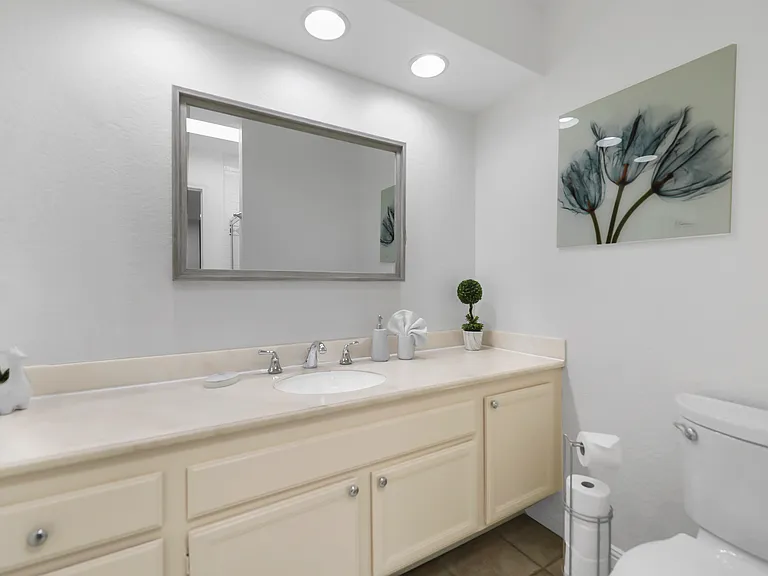 166 Wimbledon Ct — Photo 17