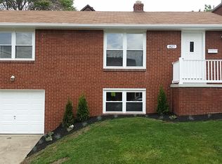 827 Lilac St, Pittsburgh, PA