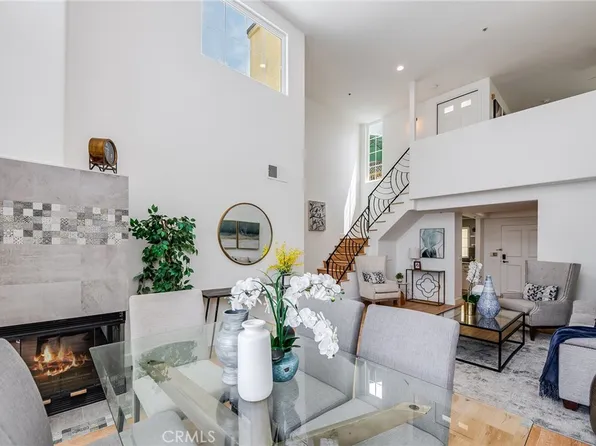 10824 Bloomfield St APT 306, North Hollywood, CA 91602