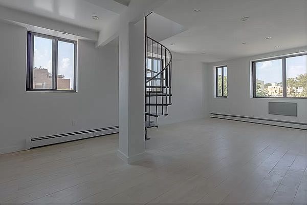 1st image of 969 57th St #4R