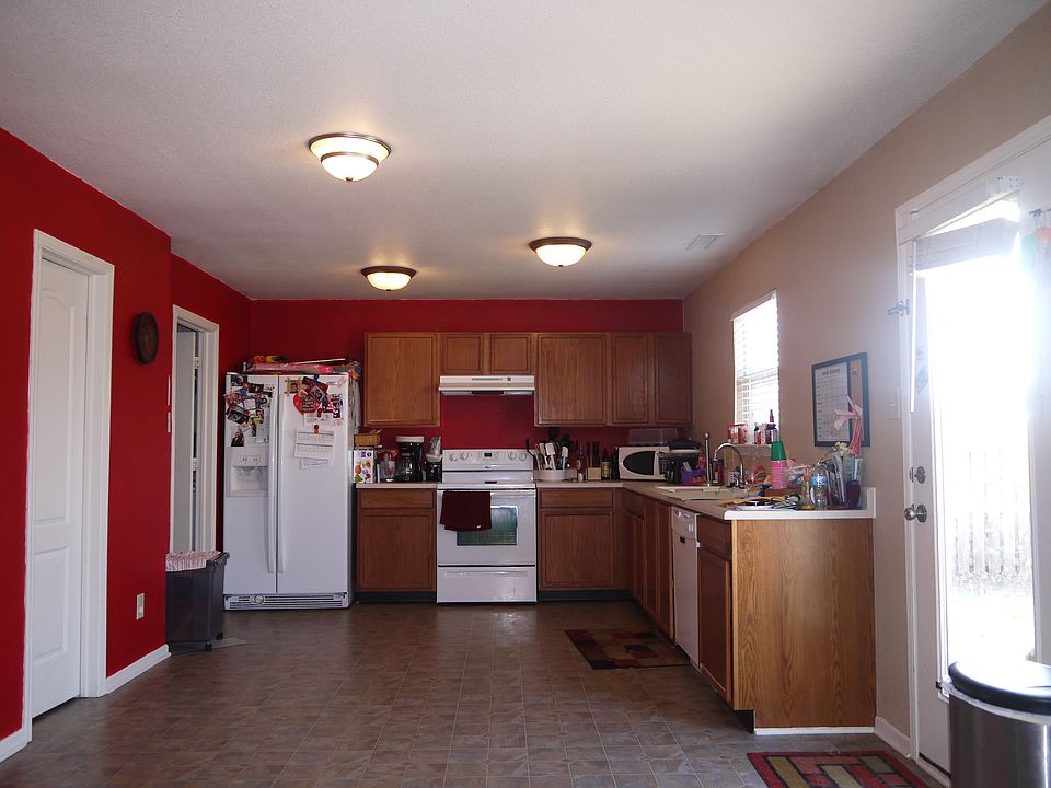 2nd image of 419 Warrior Ct