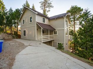 521 Pioneer Rd, Lake Arrowhead, CA 92352