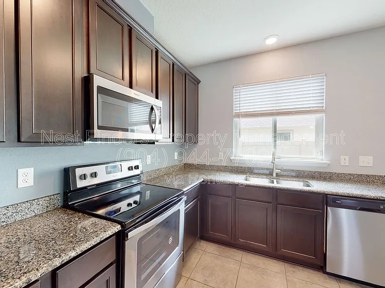 3718 Ruby Kinglet Dr — Photo 7